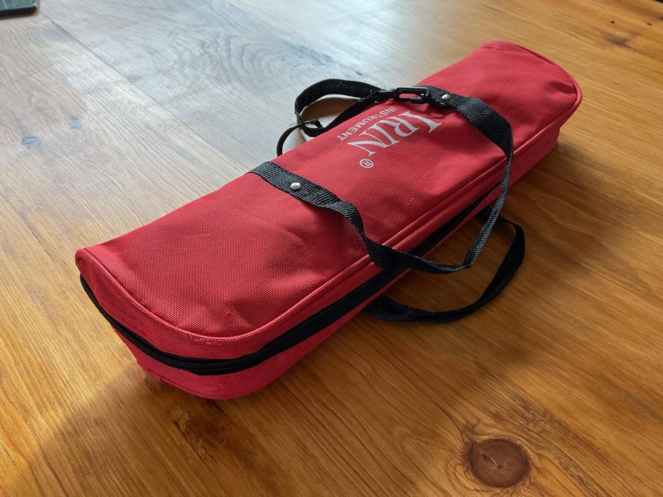 Mini piano portátil