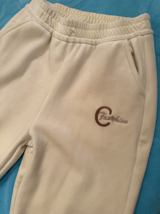 Штани жіночі з оф магазину. M -ка Puma