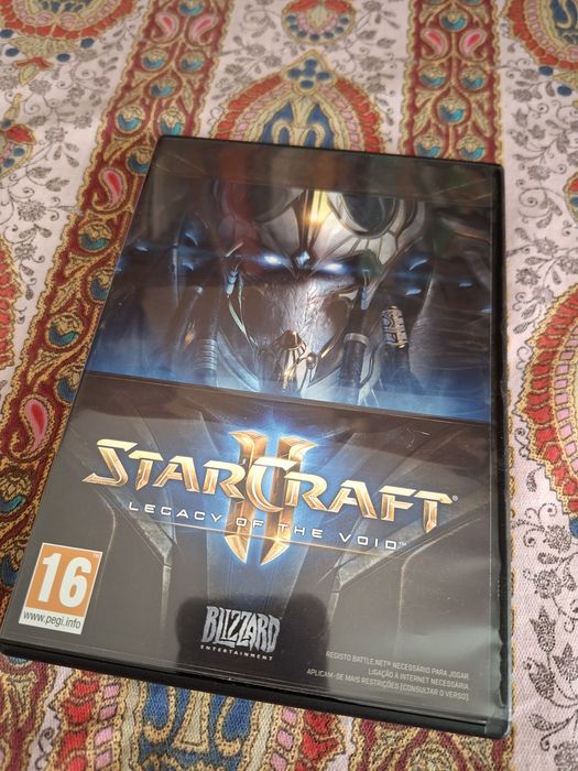 Starcraft II jogo de computador 2 discos