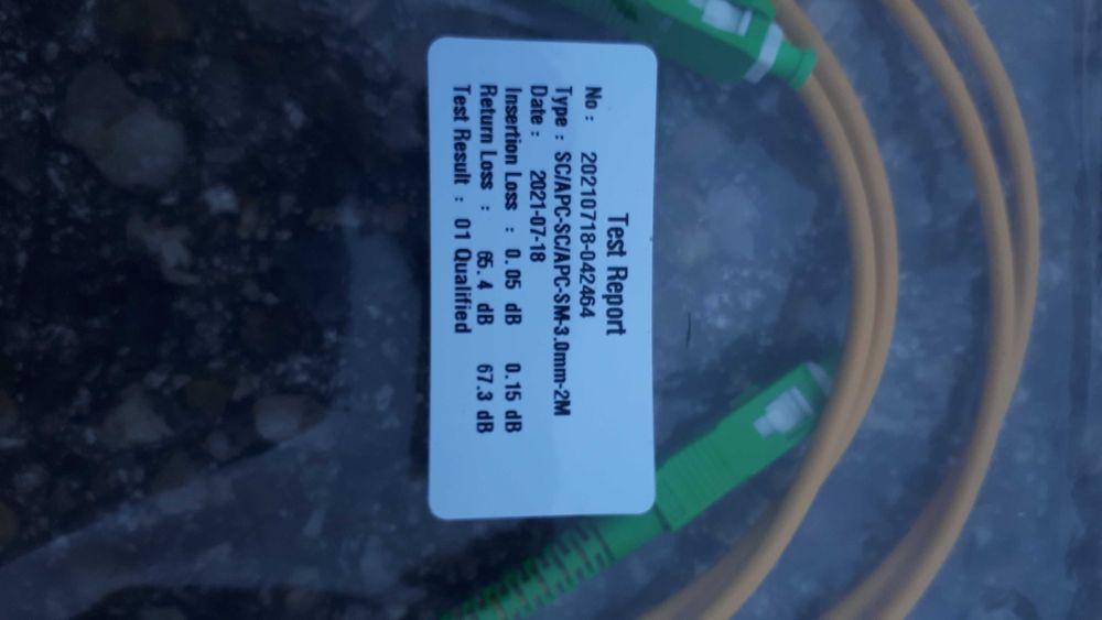 Cabo de fibra óptica