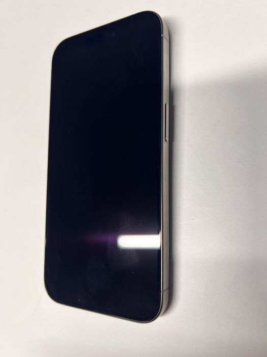 Продам айфон 15 про 128