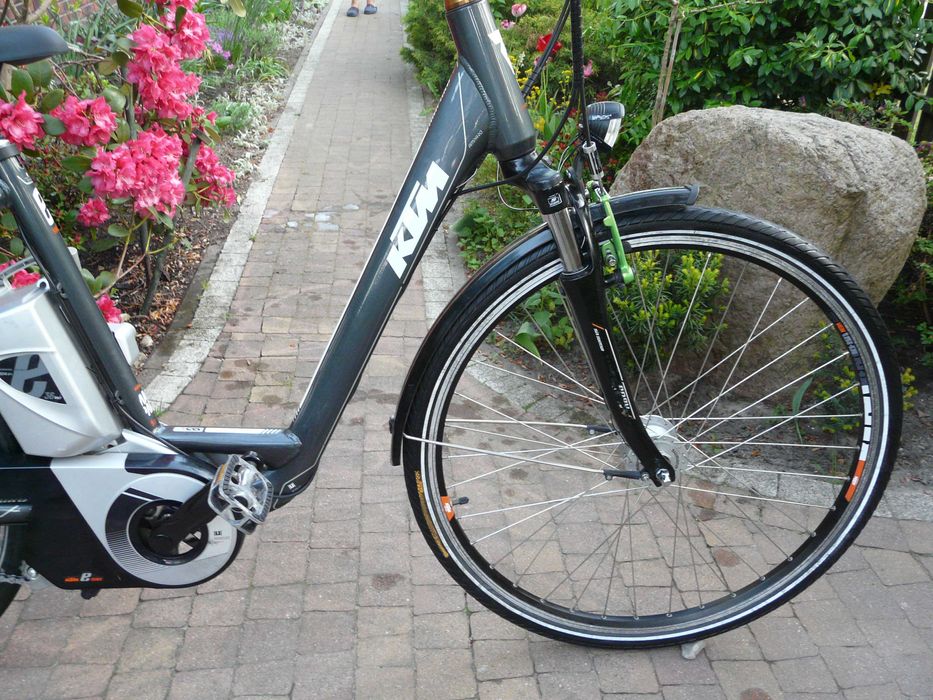 Rower elektryczny KTM Ampare eBike,17Ah, nożny,piękny Szwajcar