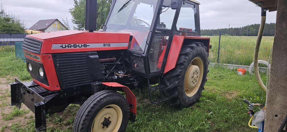 Traktor URSUS 912