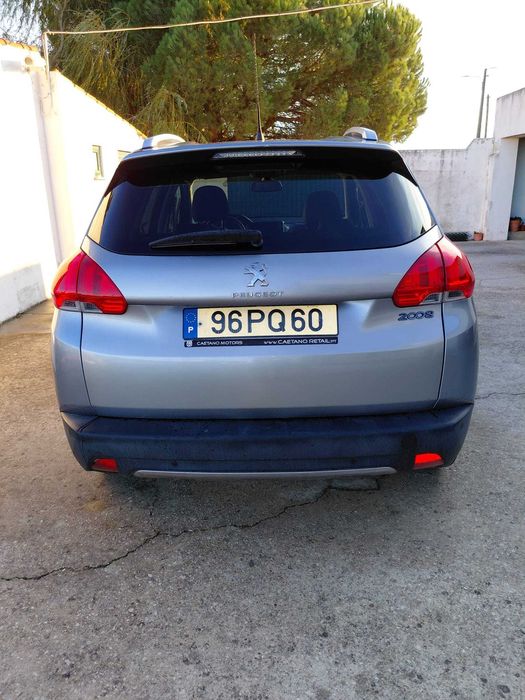 Peugeot - 2008  1.2 Puretech Allure — photo 2