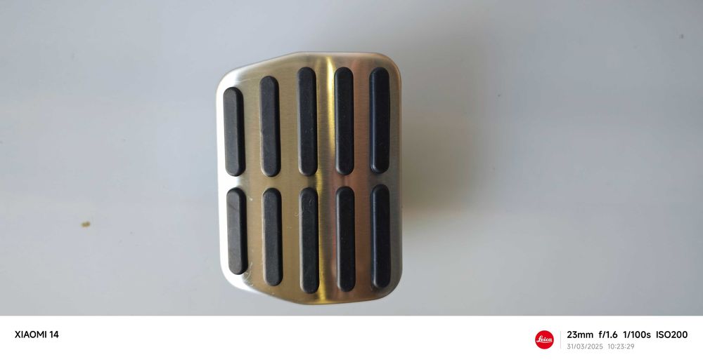 Pedais de carro universais