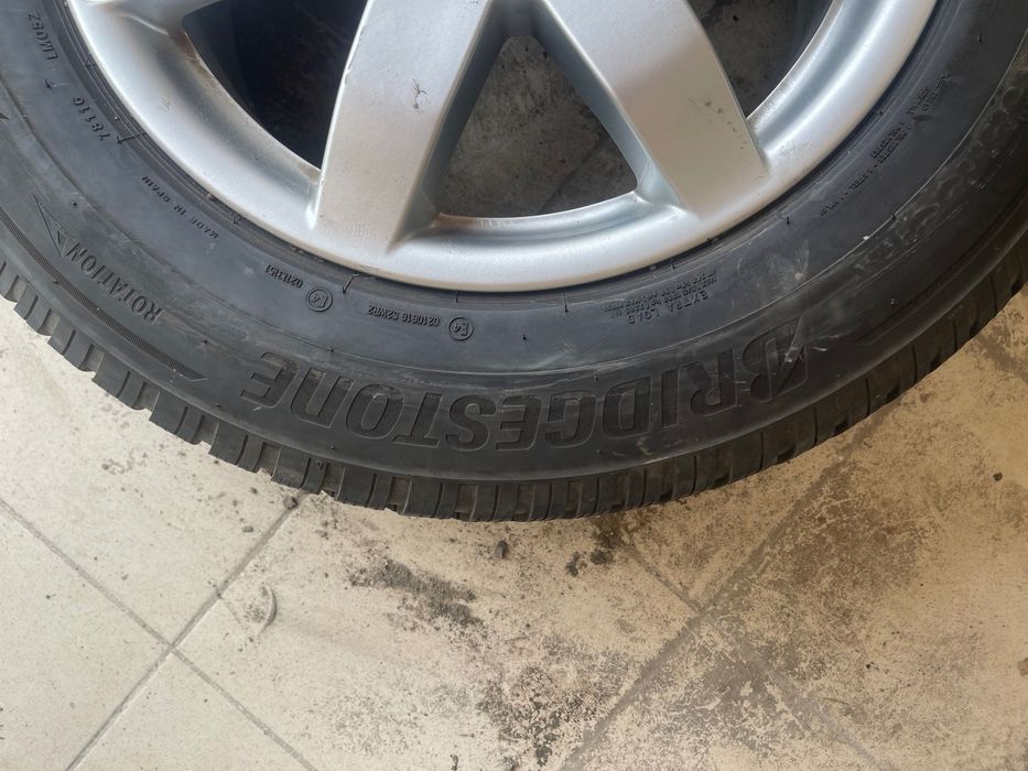 Резина с дисками Bridgestone 235/65/17