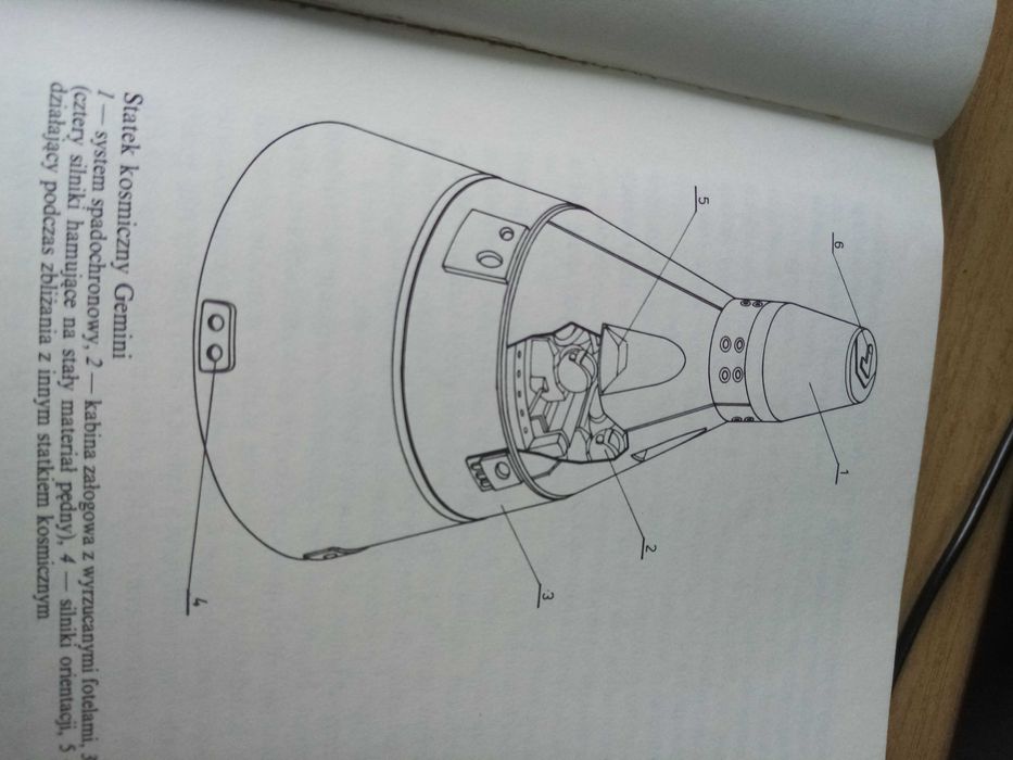 krzyk w kosmosie, książka, jarosiński