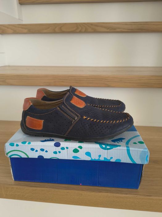 Buty mokasyny chłopięce roz. 34