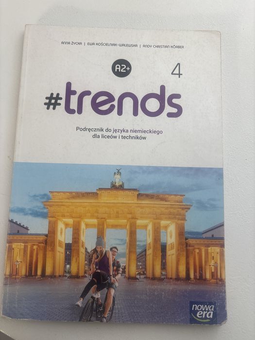 Trends 4 podrecznik