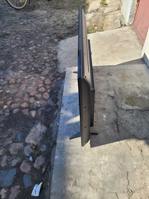 Sprzedam 40cale tv sharp 100 hz ma wbudowany dvbt