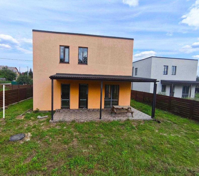 Продається будинок 132 м² у Гостомелі |  біля озера | 4 кімнати | Тераса | Чудова природа поруч
