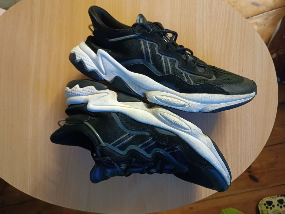 Buty Adidas ozweego 45 i 1/3
