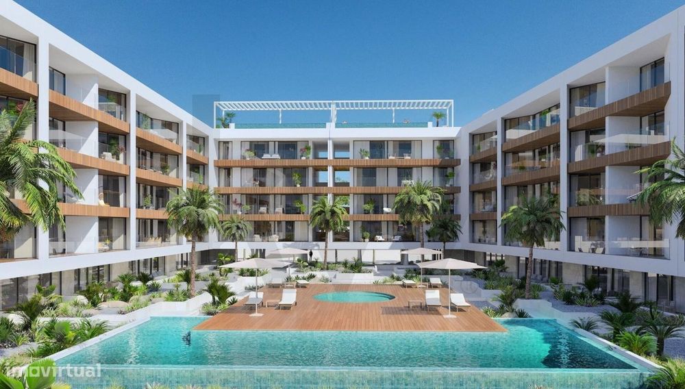 Del Mar Waterfront Living