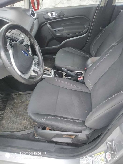 Аренда  под такси / Ford Fiesta / Аренда авто по Украине / Прокат авто