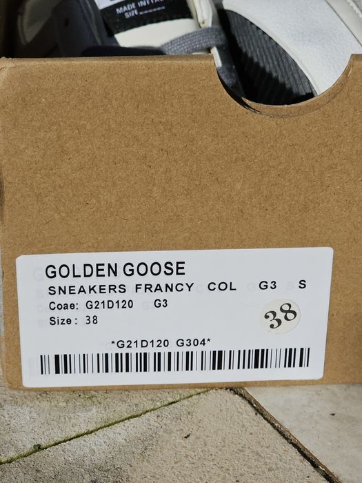 Socas Golden Goose