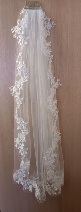 Фата для нареченої вишита айворі