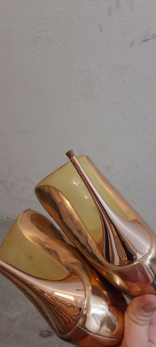 Deezee złote szpilki