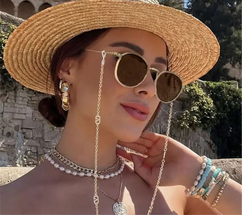 Окуляри з ланцюжком