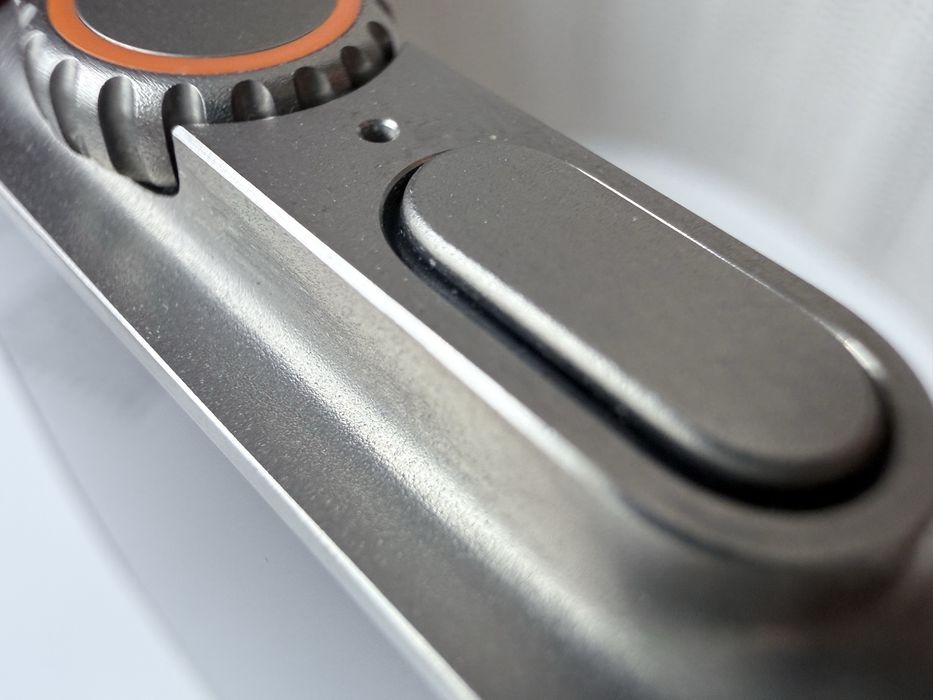 Apple Watch Ultra cellular LTE, GPS, WiFi