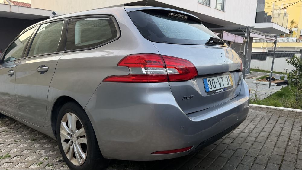 Peugeot 308 1.6 blue hdi
