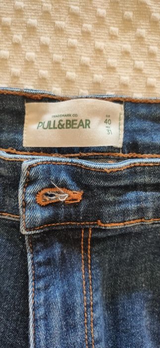 Calças de ganga escura Pull & Bear