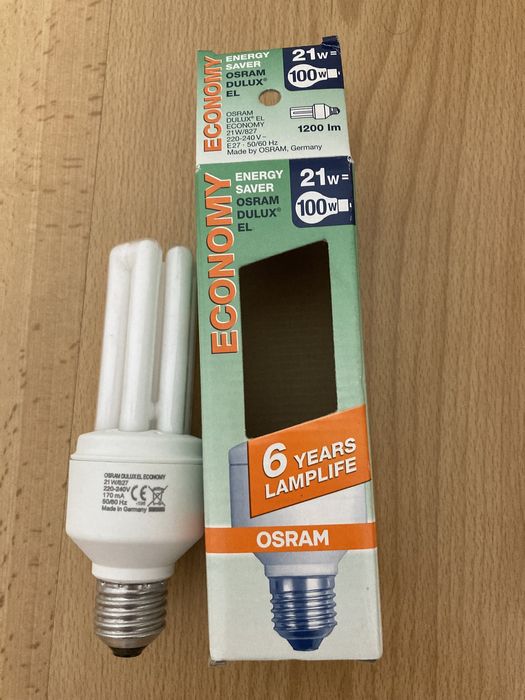 Компактна люмінесцентна лампа німецької фірми Osram Dulux El 21w