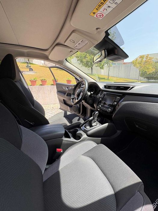 Nissan Qashqai 1.3 DIG-T N-GO LED Xtronic