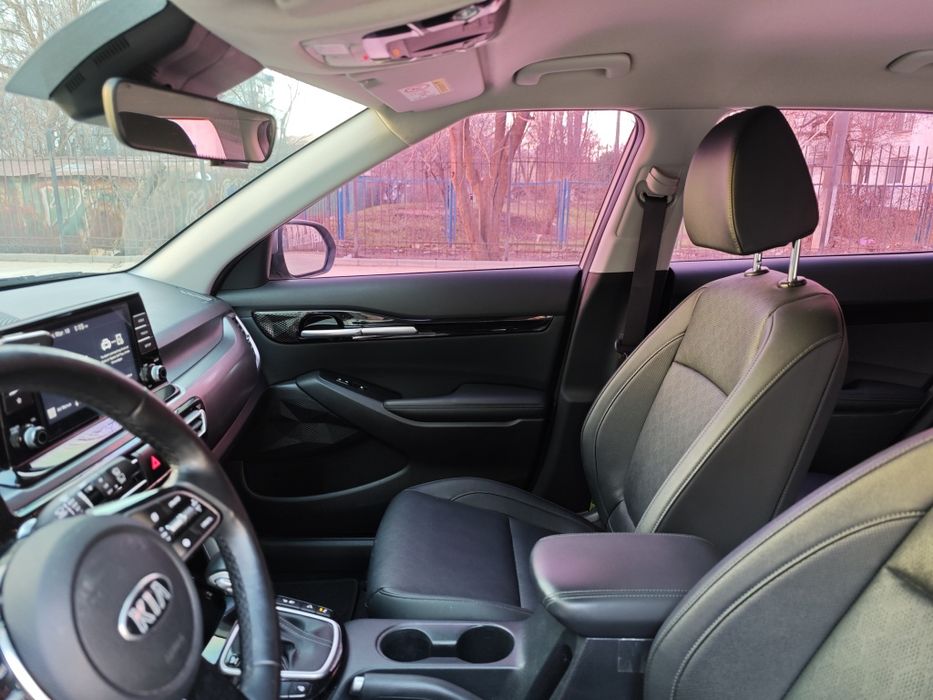 Kia seltos 2020 1.6 дизель signature