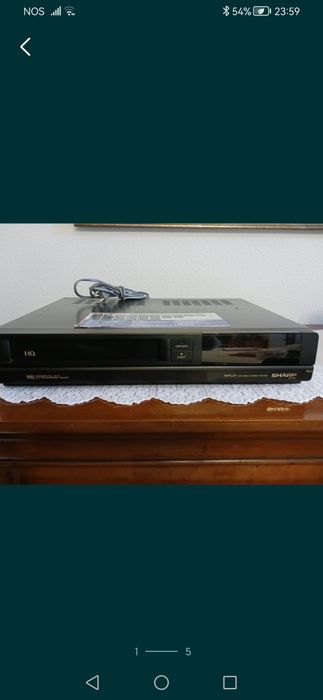 SHARP VHS + Ferro a vapor Philips+colunas AEG + cabos