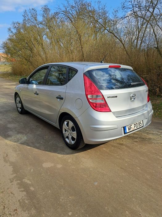 Hyundai i30  rocznik 2009 1,4 benzyna