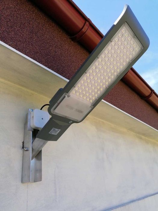 LAMPA Latarnia LED ULICZNA 150W Bardzo Mocne Światło !!!