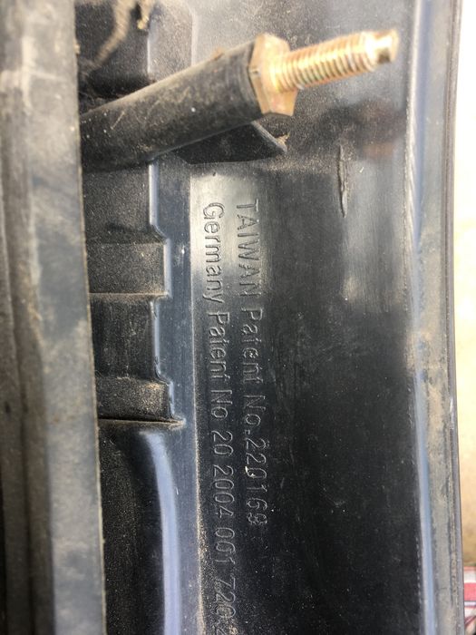 Задні стопи гольф4