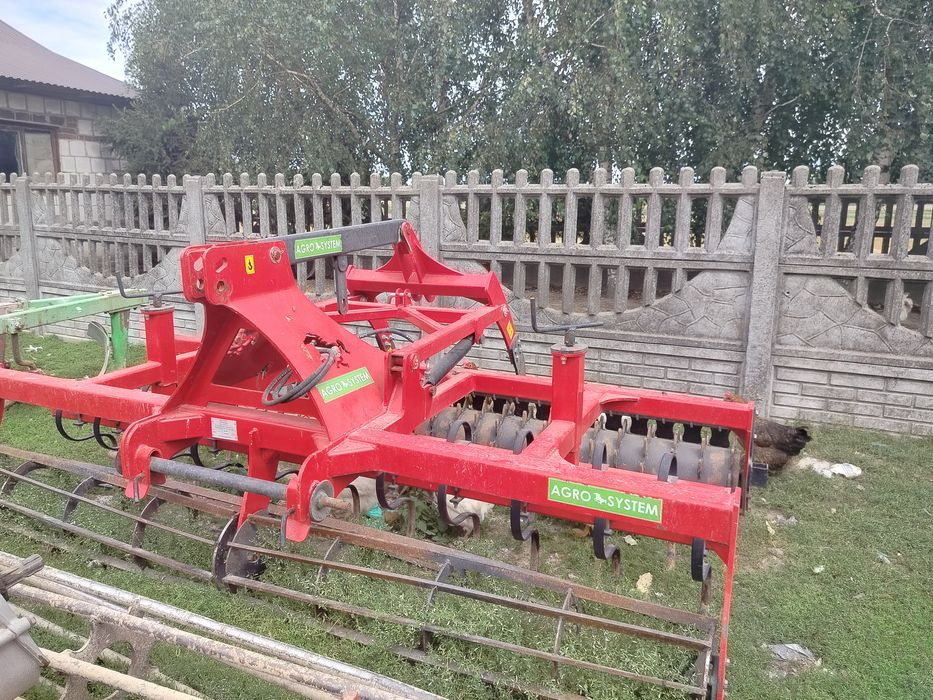 Agregat uprawowo siewny