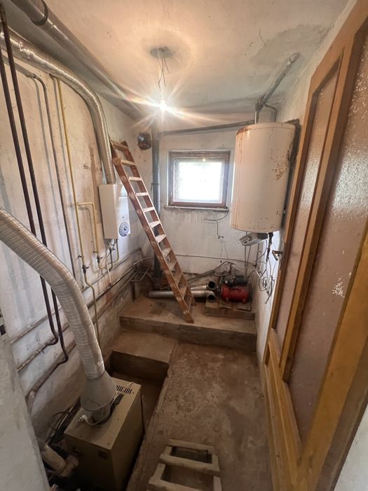 Продаж цегляного будинку в м.Берегове, 186 кв.м , 10 соток ділянки.