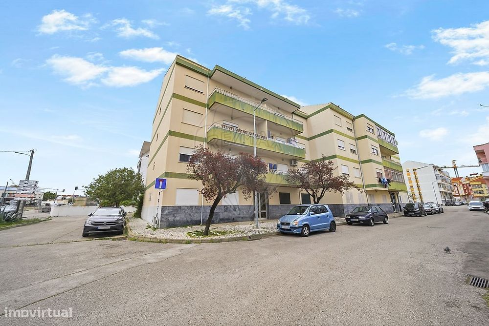 Apartamento T3 para venda — Seixal, Arrentela E Aldeia De Paio Pires, Setúbal