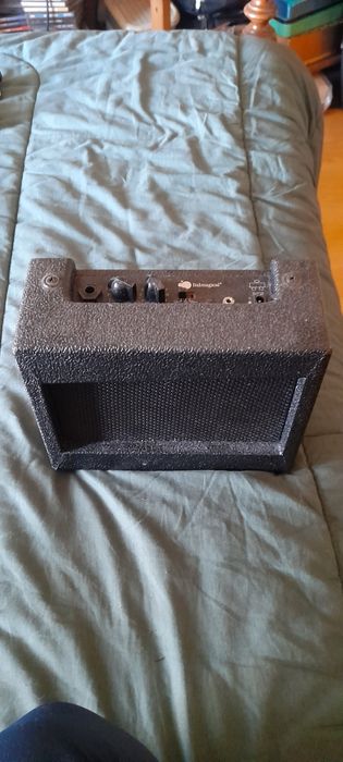 Amplificador de guitarra portátil