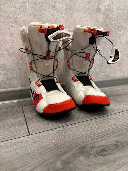 Продам Сноубор и ботинки к нему