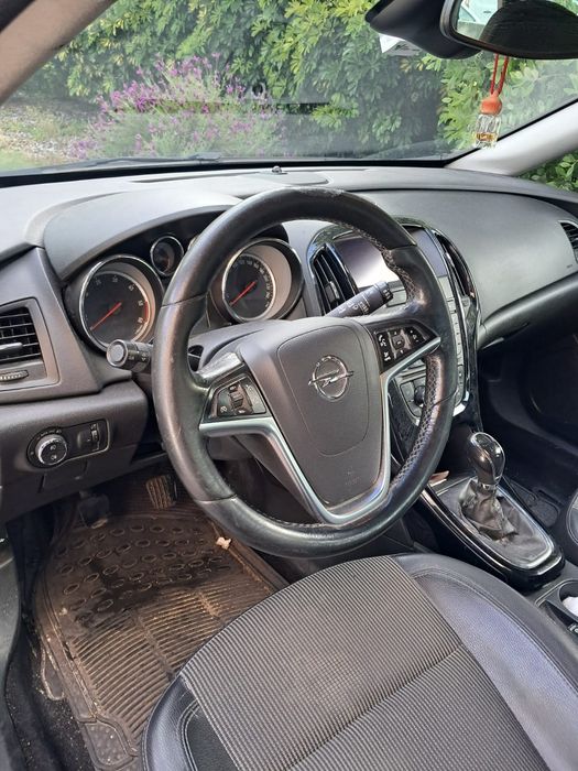 Vende se carro opel