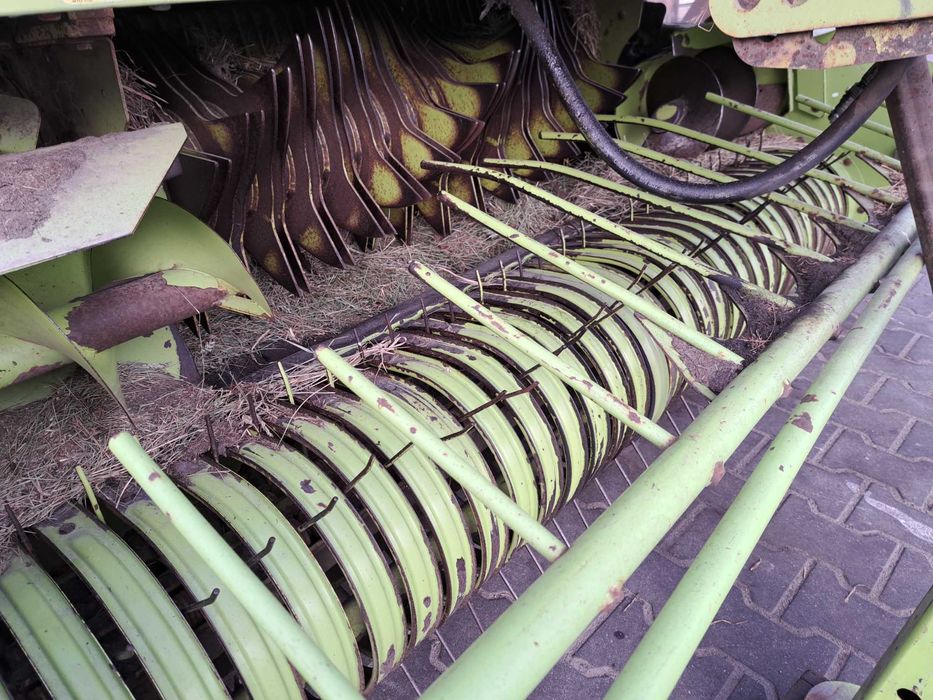 Claas Rollant 255 RC