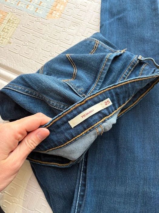 Jeans Levi’s 711 skinny W25L34 S / 36 / 8·Bardzo dobry·Levi's