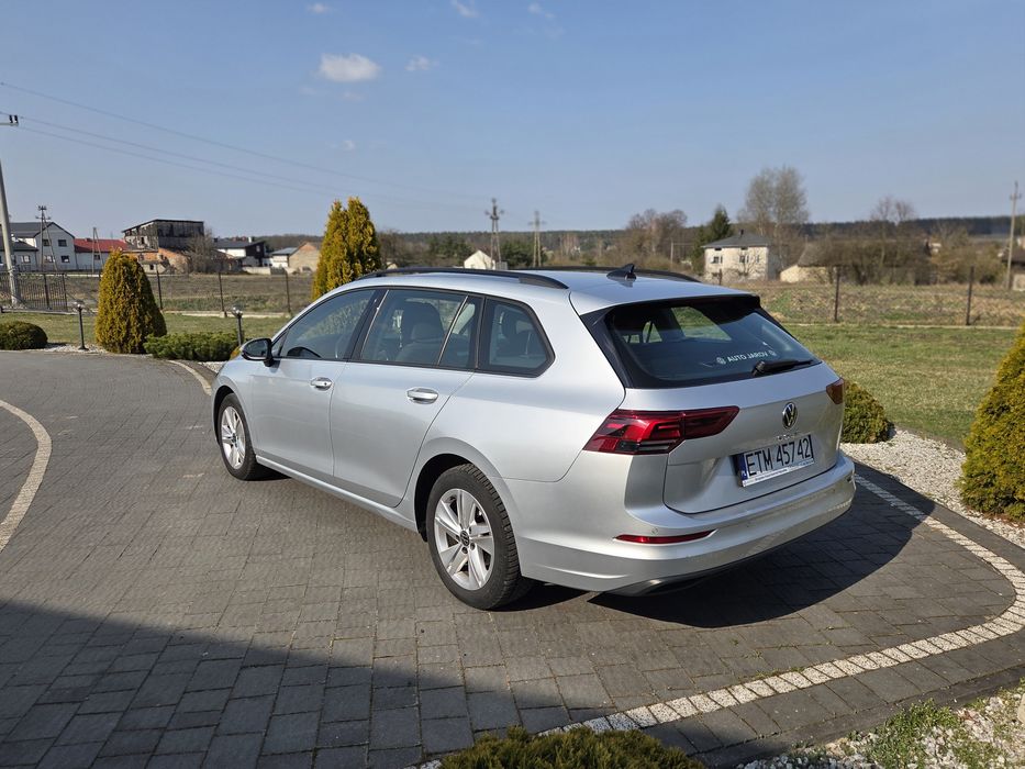 VW GOLF 8 2022 stan wzorowy