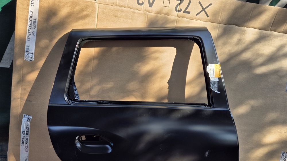 Drzwi prawy tył tylne dacia Logan 2 II kombi MCV nowe oryginał