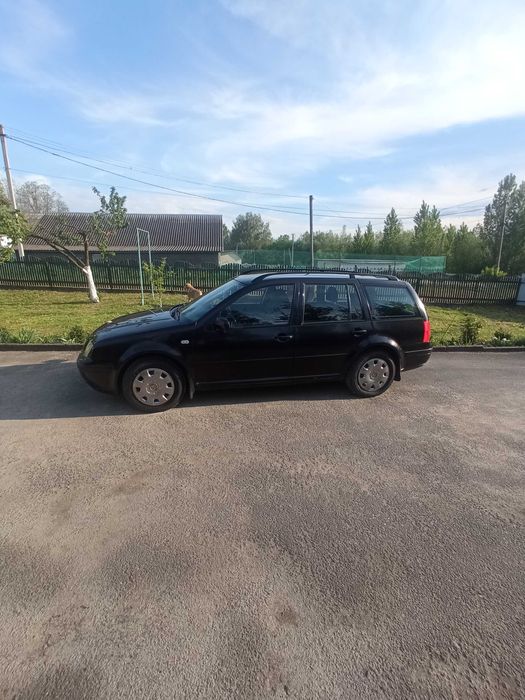 Продам авто Фольксваген бора.