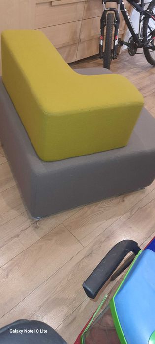 Designerski modułowy fotel / pufa do biura salonu soft seating (stan bdb)