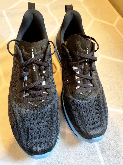 Buty do biegania Under Armour UA Velociti 4 - rozmiar 44
