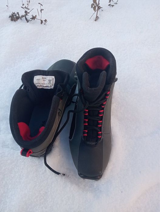 Лижні ботинки fisher