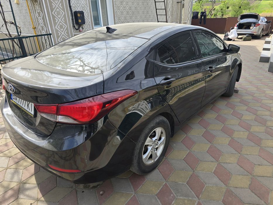 Hyundai Elantra MD 1.8 GBO avtomat