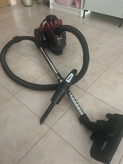 Aspirador FLAMA + aspirador portátil