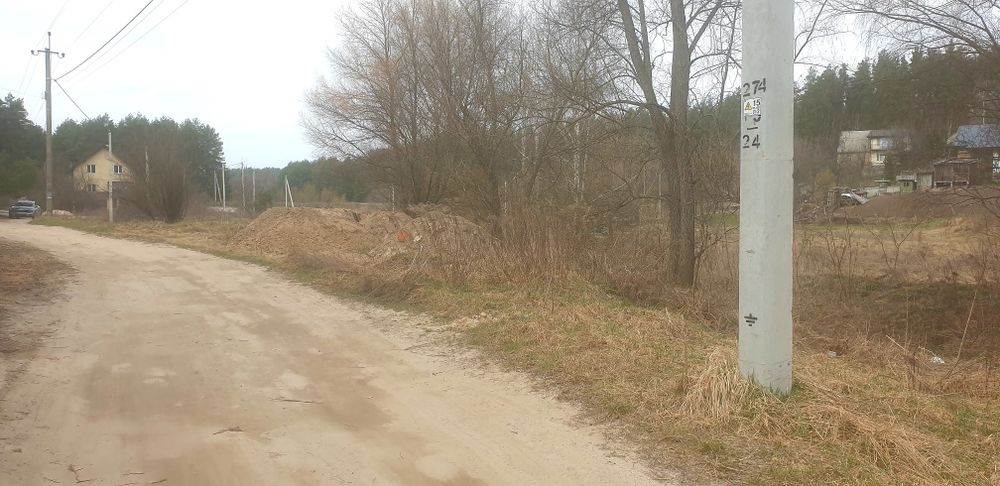 Малютянка. Продаж ділянка 10соток(вихід на струмок)