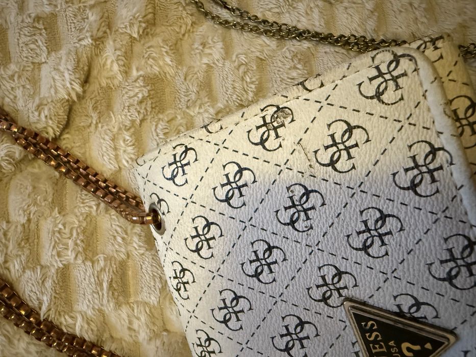 Сумка Guess  б/у